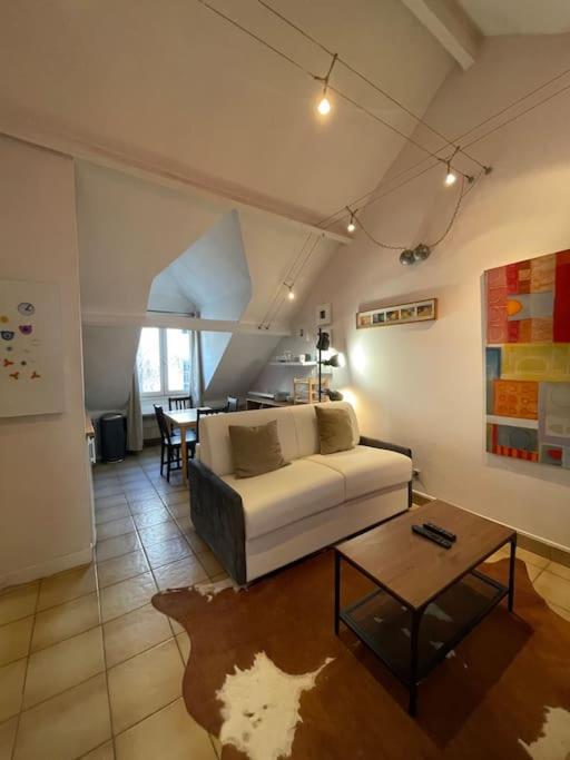 Cosy Place Des Abbesses-sacre-coeur ! Paris