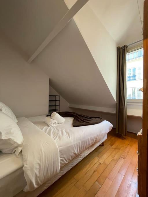 Cosy Place Des Abbesses-sacre-coeur ! Apartment Paris